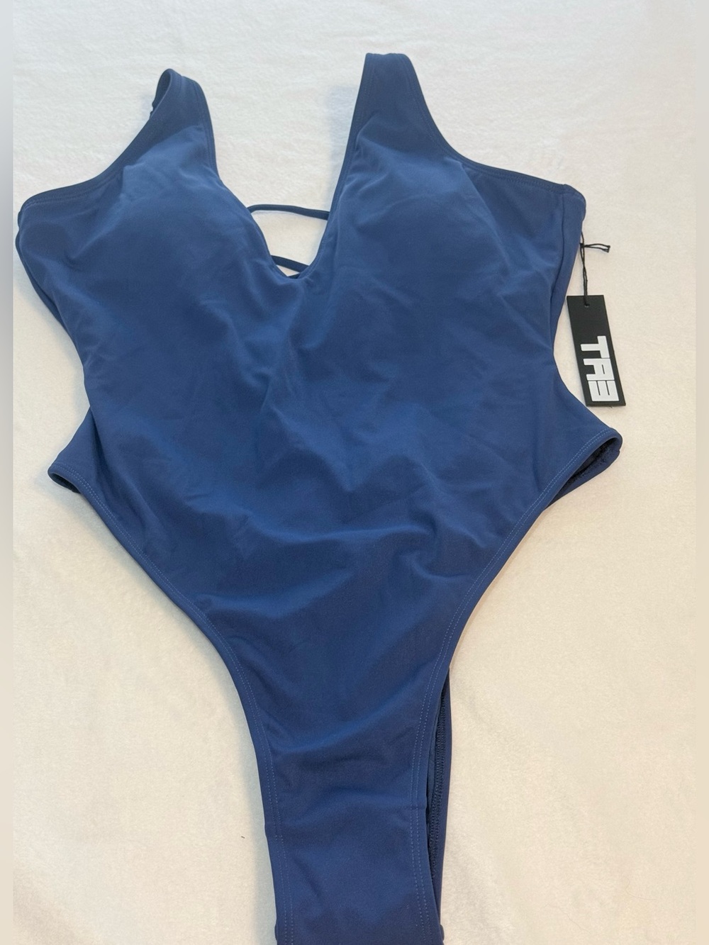 Ta3 High Cut Plungey. Size Large/Regular Long. Navy.